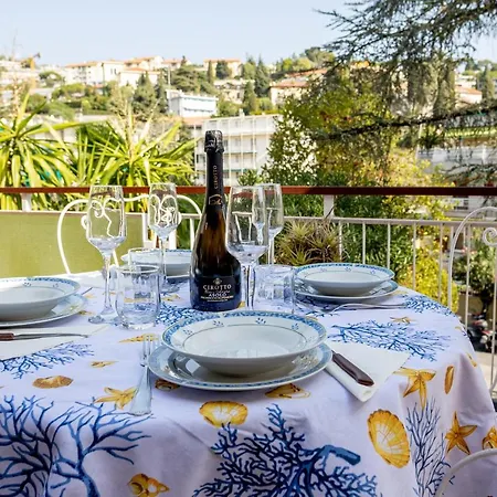 Ninfea Holiday Apartment Sanremo Exterior photo